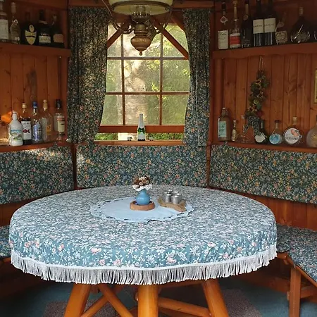 Holiday home Mit Grossem Garten *